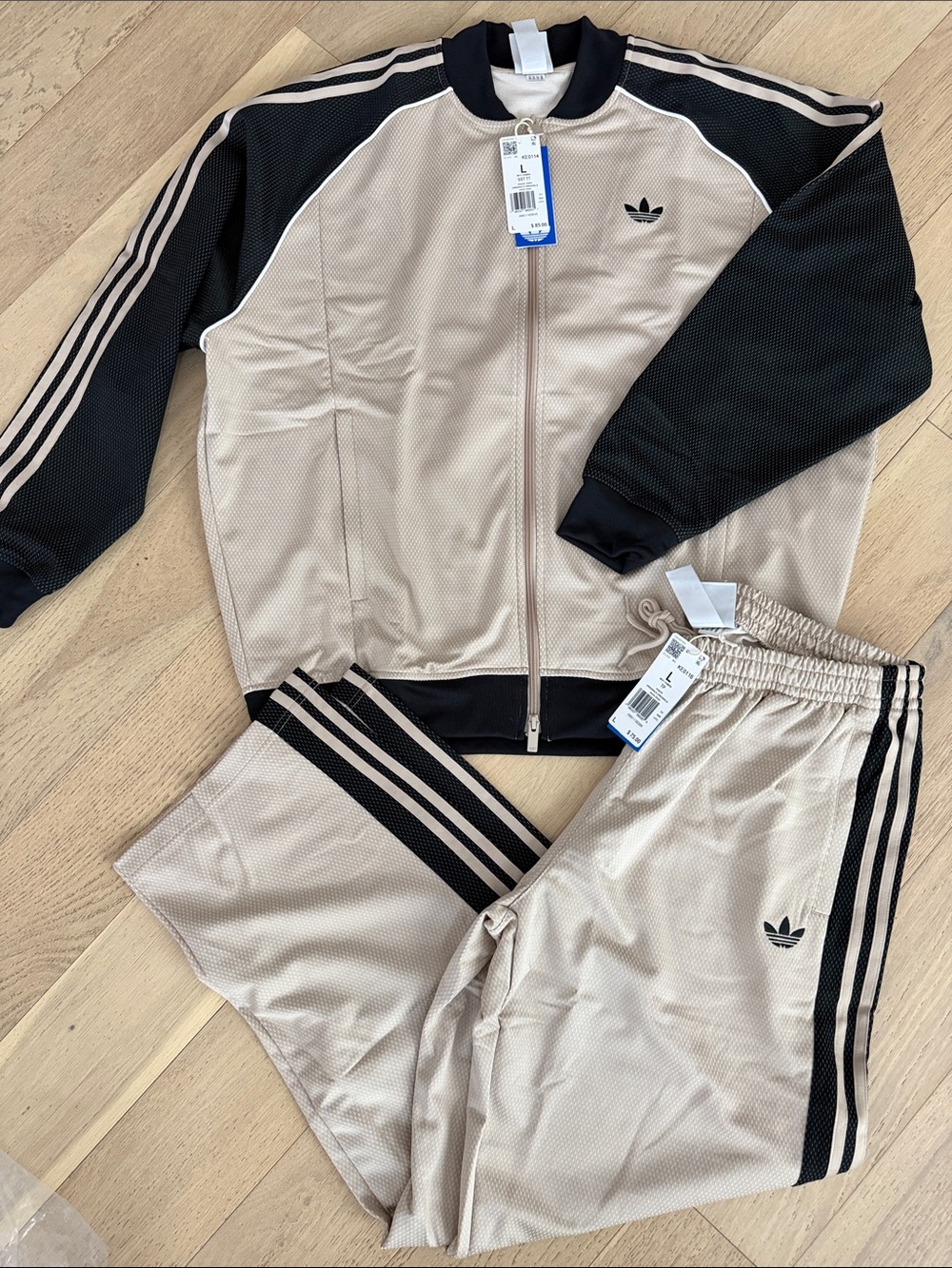 Adidas originals SST TT set (Jacket & top)